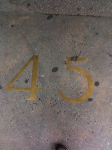 45 W 46th St 45 W 46th St